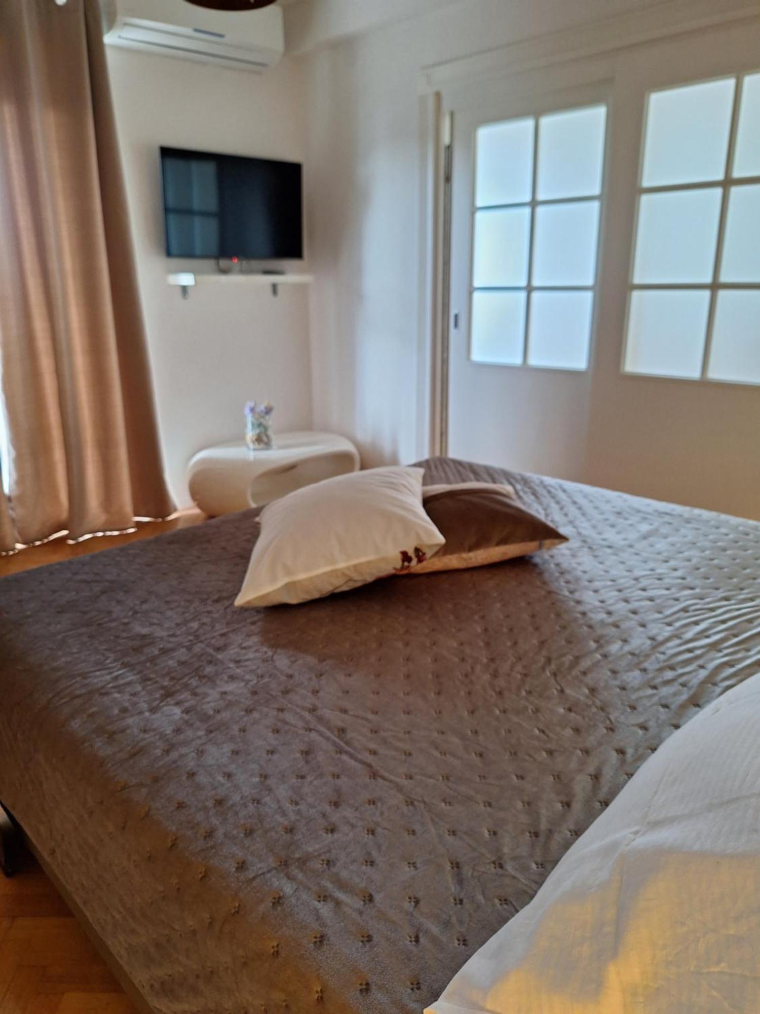 Apartments Miki 2 Новаля Екстериор снимка