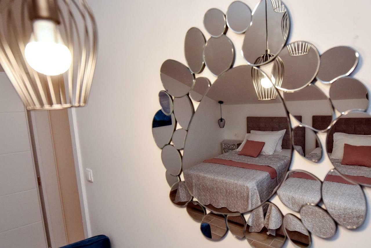 Apartments Miki 2 Новаля Екстериор снимка